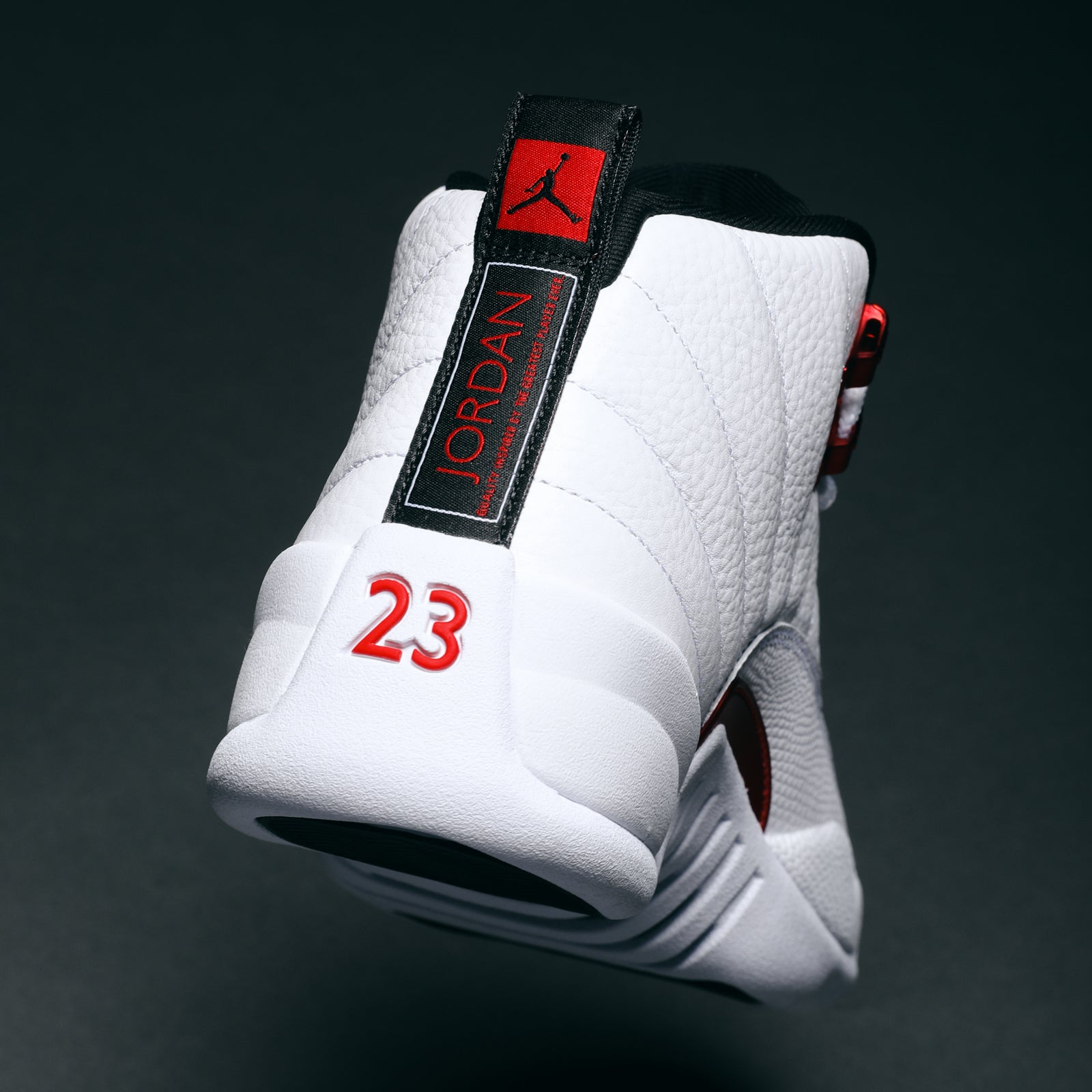 Jordan 12 outlet off white